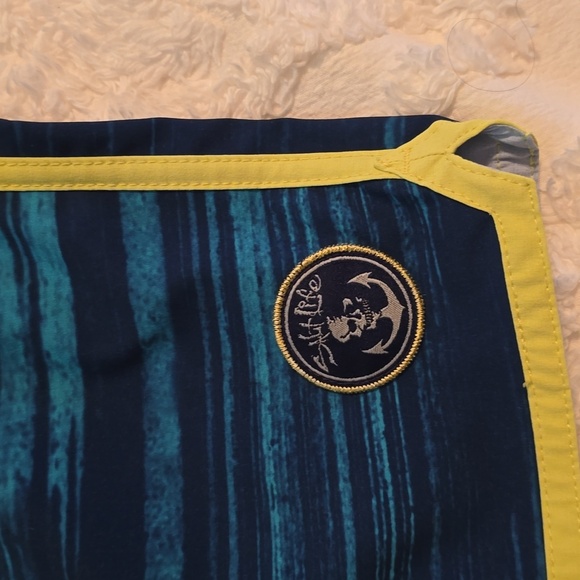 Salt Life Men's Blue and Yellow Board Shorts with Bold Contrast Size 34 - Picture 2 of 8